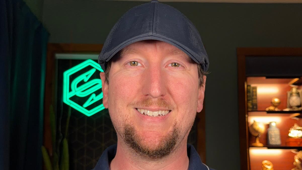 Vibe Coding Products for Scrappy Founders - A live course about managing AI-built product work